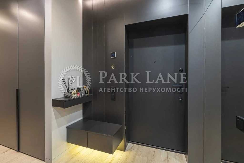 Продаж 2-кімнатної квартири 64 м², Каховська вул., 62А