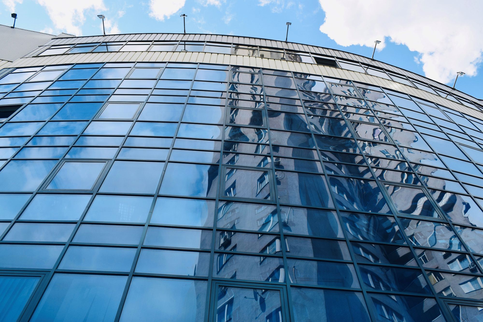 Продажа отдельно стоящего здания 4116 м², Михаила Гришко ул., 3А