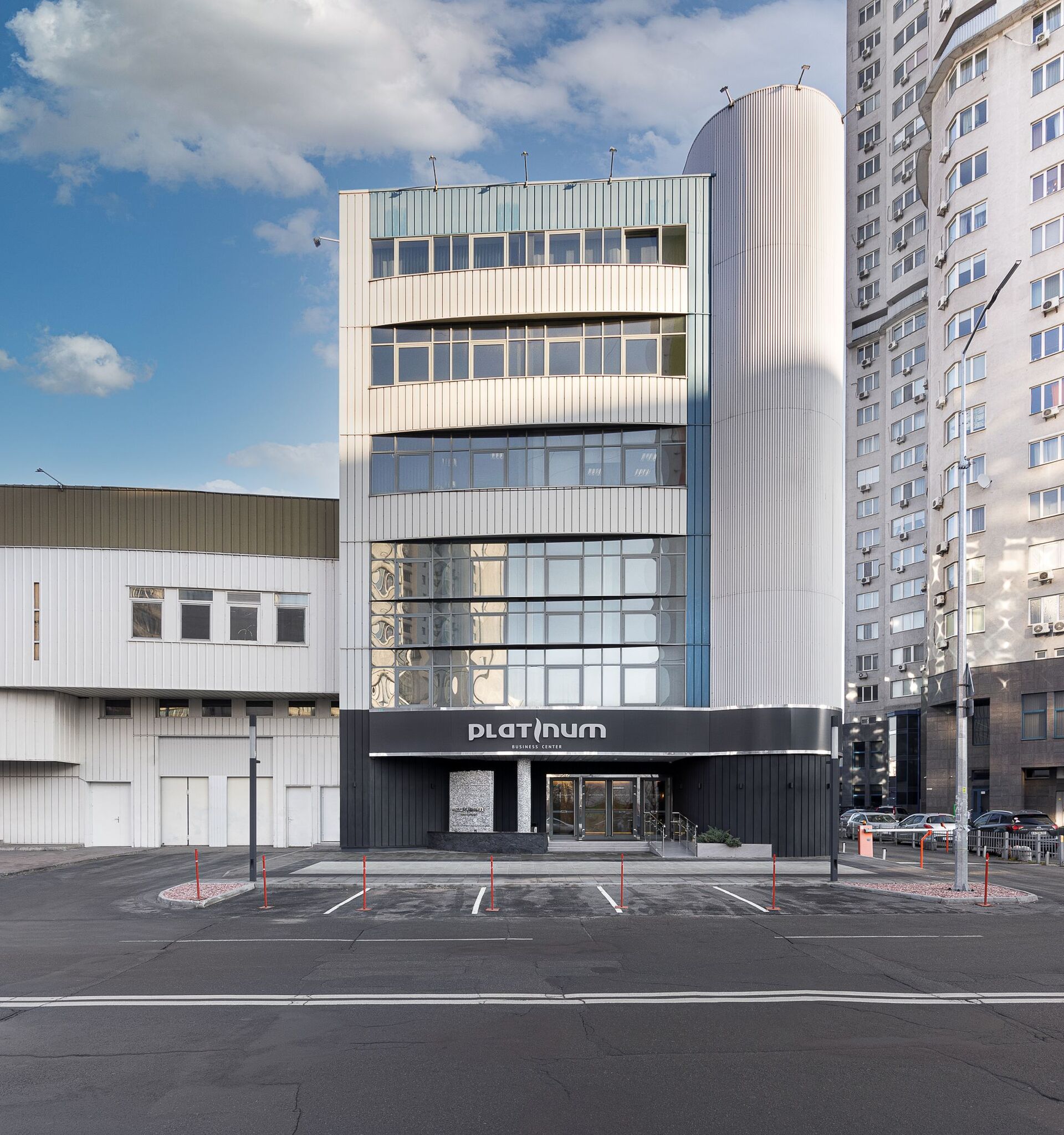 Продажа отдельно стоящего здания 4116 м², Михаила Гришко ул., 3А