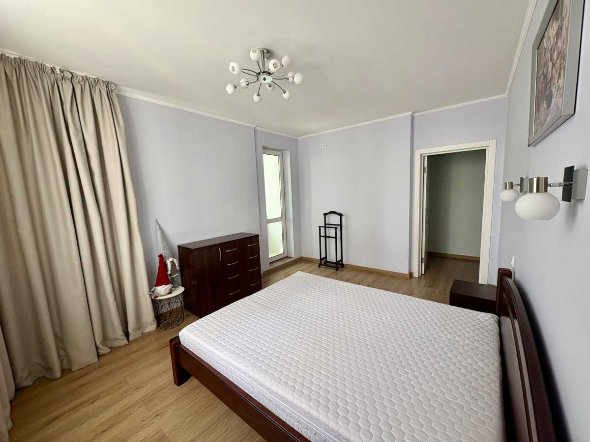 Оренда 2-кімнатної квартири 77 м², Оболонський просп., 1 К1