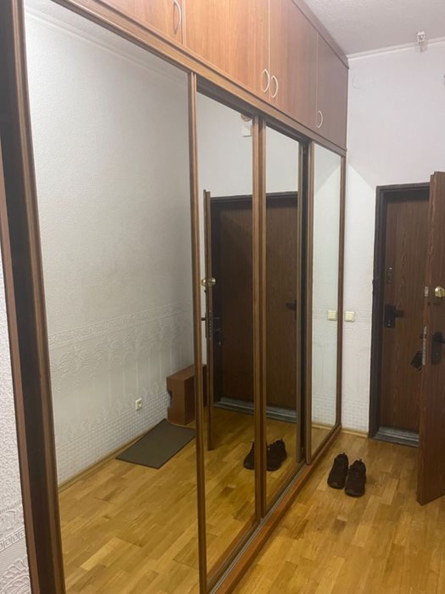 Аренда 3-комнатной квартиры 156 м², Ежи Гедройца ул., 2