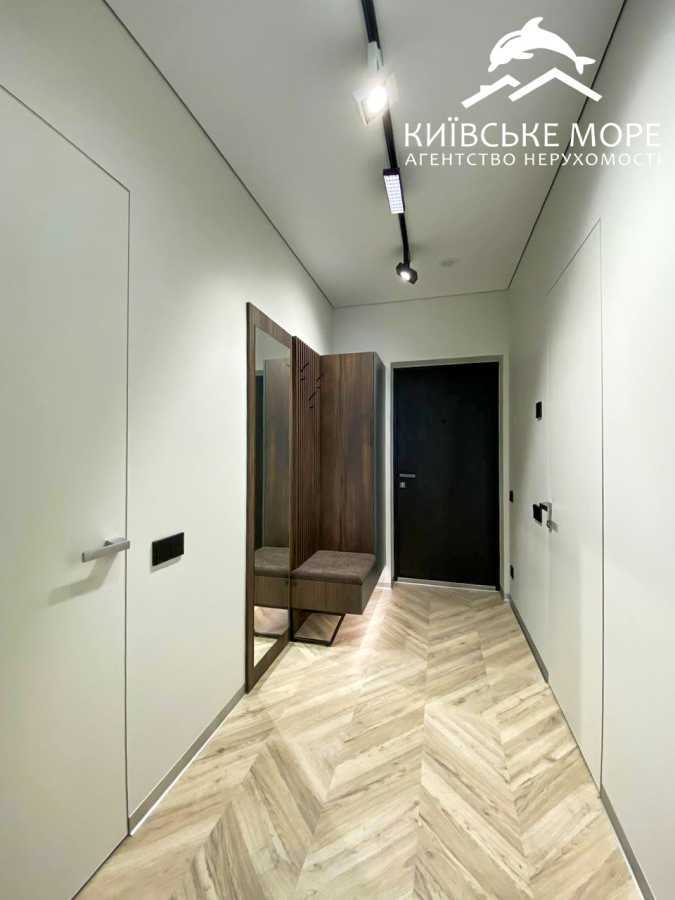 Аренда 1-комнатной квартиры 51 м², Князя Романа Мстиславича, 22