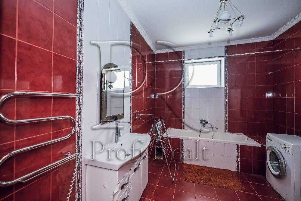 Продажа дома 497 м², Ярослава Мудрого ул.