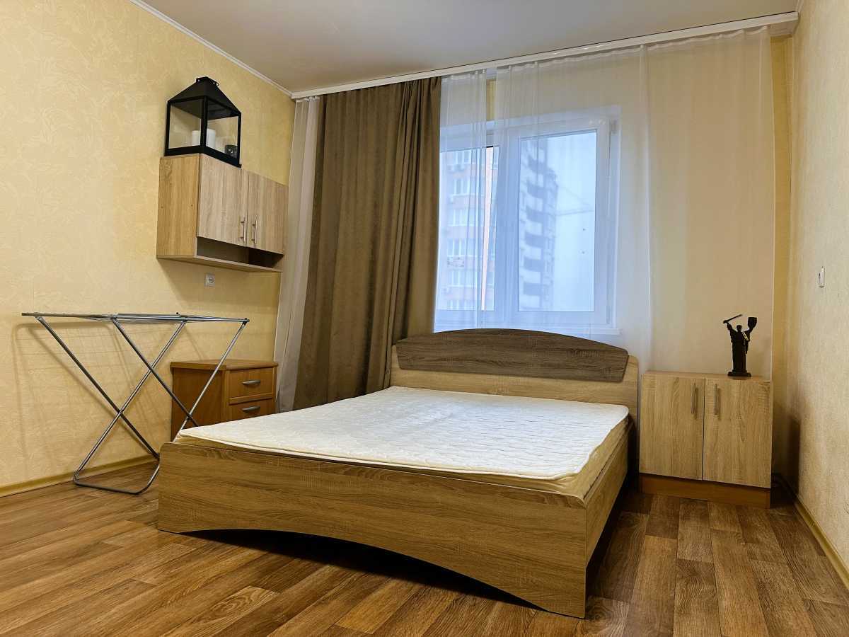 Оренда 1-кімнатної квартири 43 м², Урлівська вул., 38