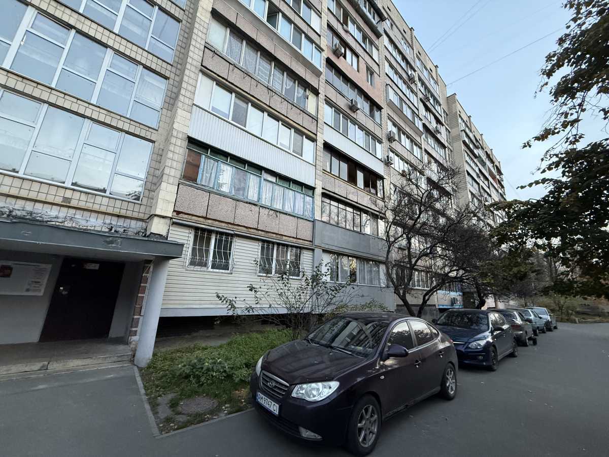 Продаж 1-кімнатної квартири 37 м², Маршала Рокосовського просп., 10
