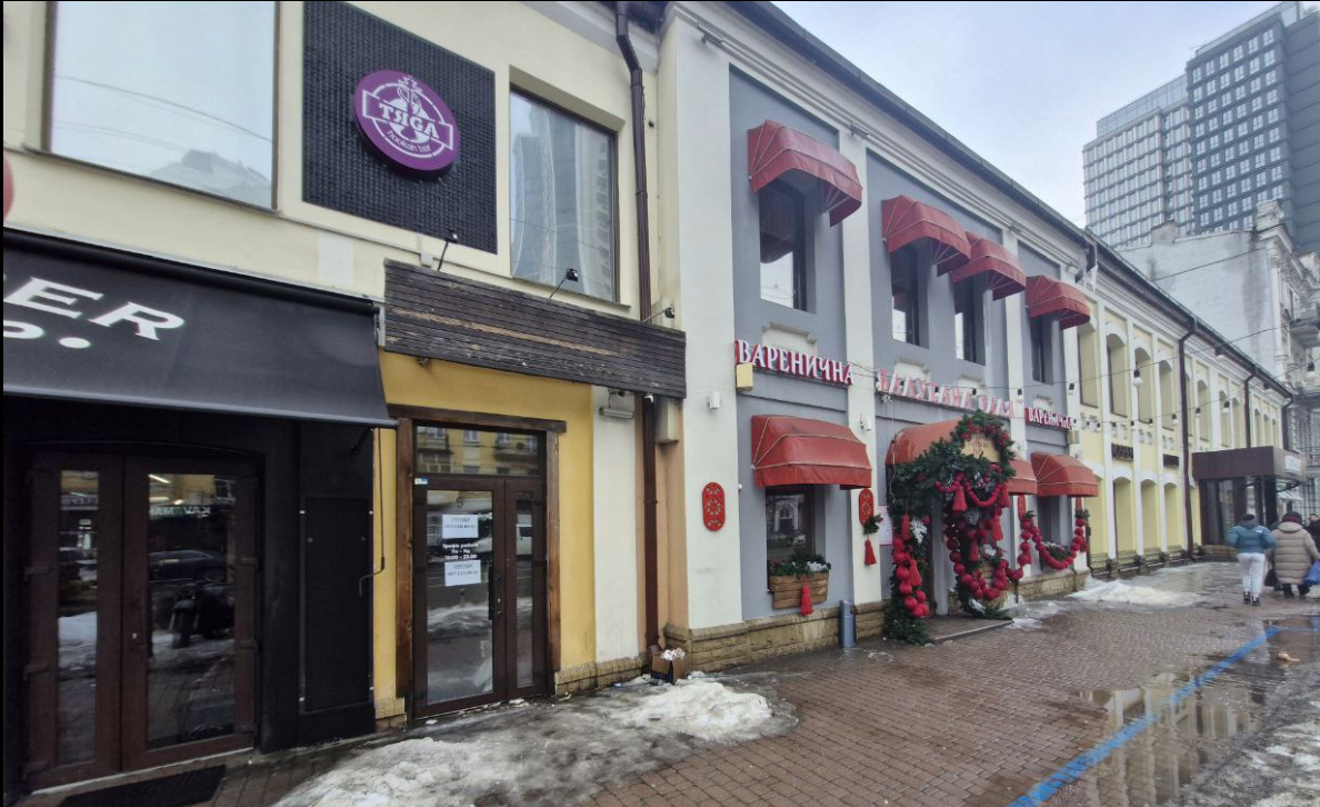 Аренда торгового помещения 307.98 м², Владимира Антоновича ул., 50