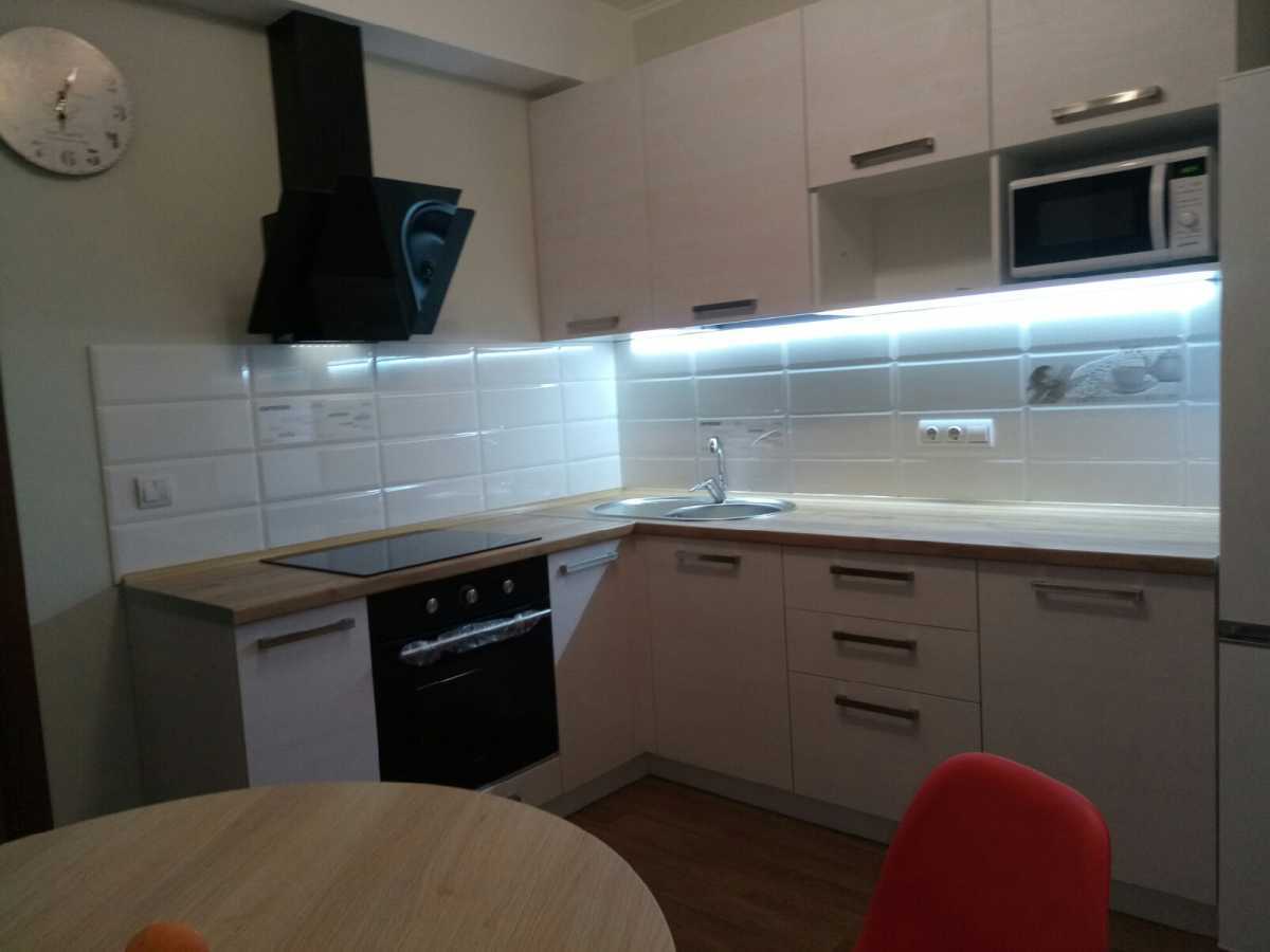 Оренда 1-кімнатної квартири 38 м², Бориса Гмирі вул., 16 (ЖБ Черемош)