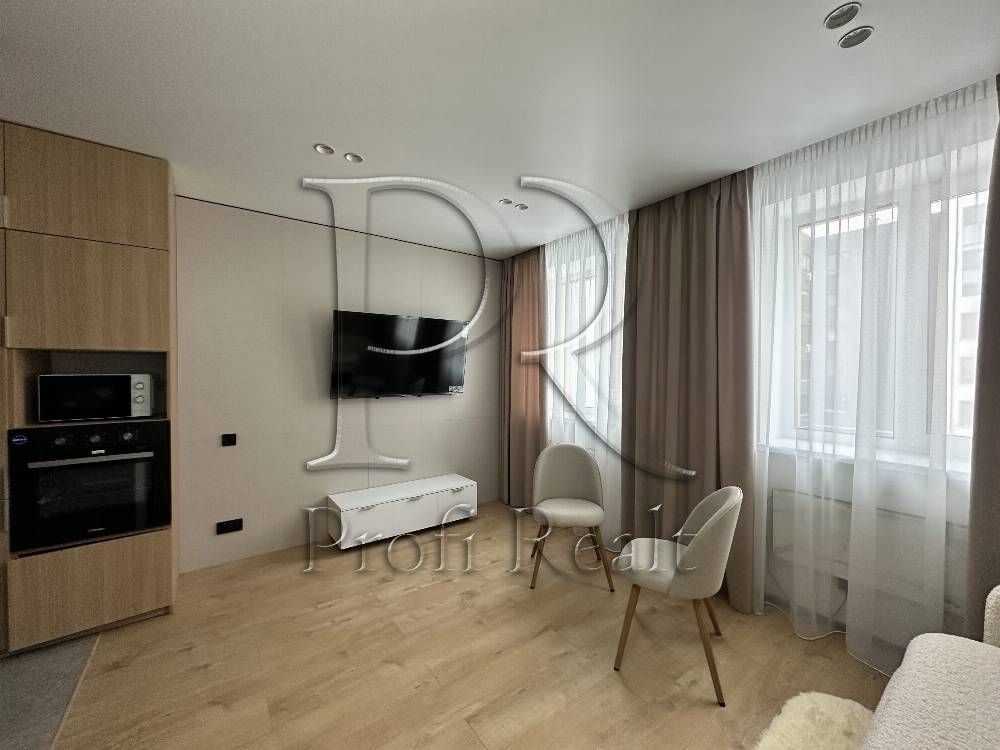 Продаж 1-кімнатної квартири 28 м², Соборна вул., 2к33