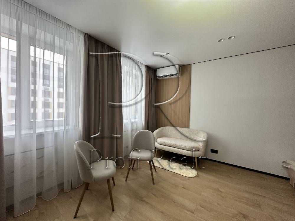 Продаж 1-кімнатної квартири 28 м², Соборна вул., 2к33