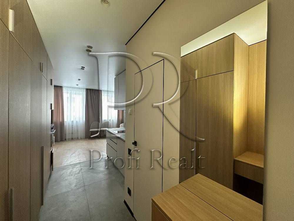 Продаж 1-кімнатної квартири 28 м², Соборна вул., 2к33