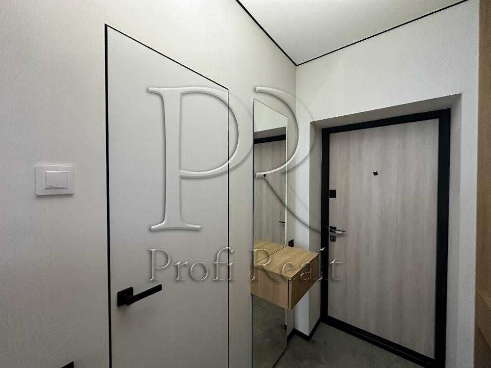 Продаж 1-кімнатної квартири 28 м², Соборна вул., 2к33