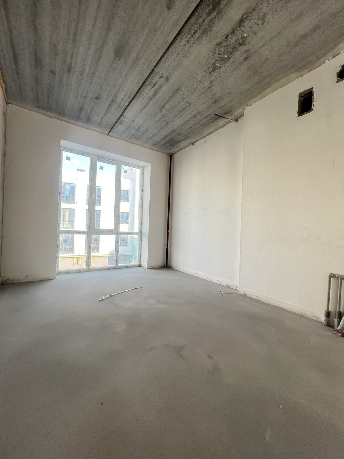 Продажа 2-комнатной квартиры 56 м²