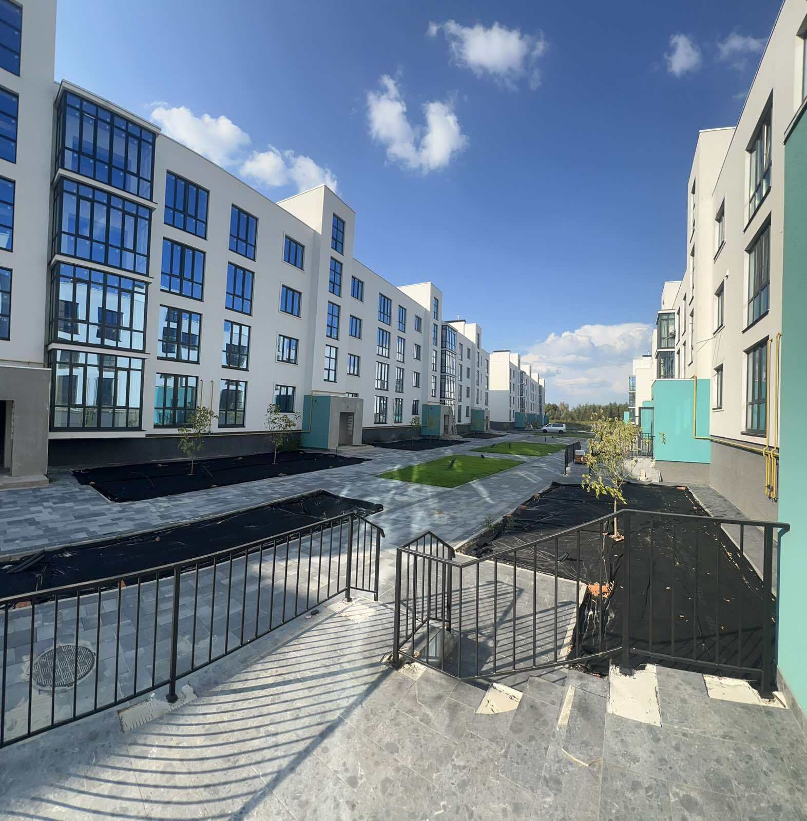 Продажа 2-комнатной квартиры 56 м²