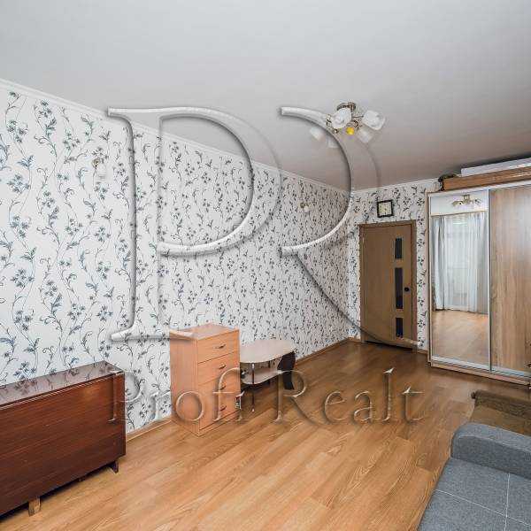 Продажа 1-комнатной квартиры 32 м², Першотравнева вулиця, 24В