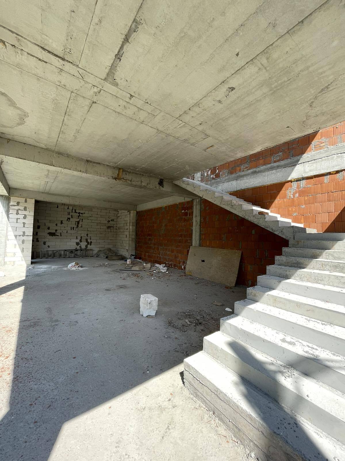 Продаж приміщення вільного призначення 185 м²