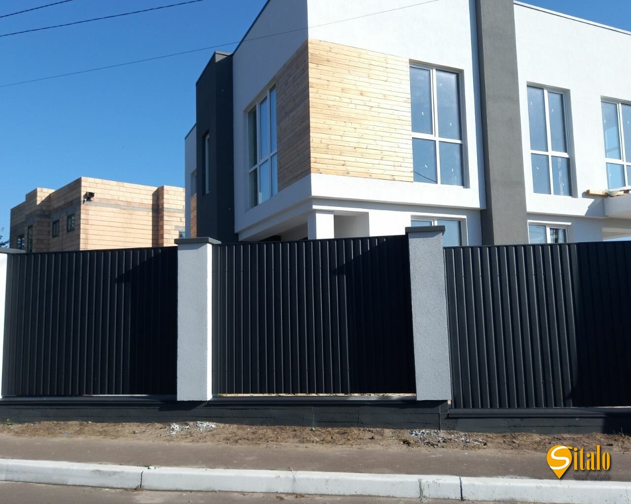 Продаж будинку 253 м²