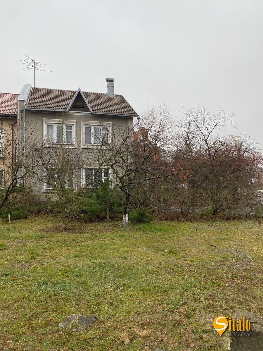 Продаж будинку 170 м²