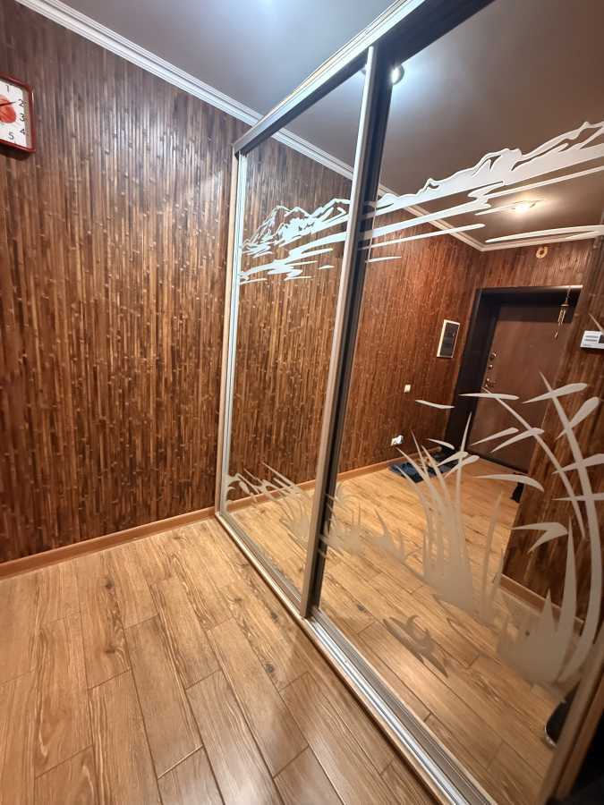 Аренда 2-комнатной квартиры 63 м², Независимости