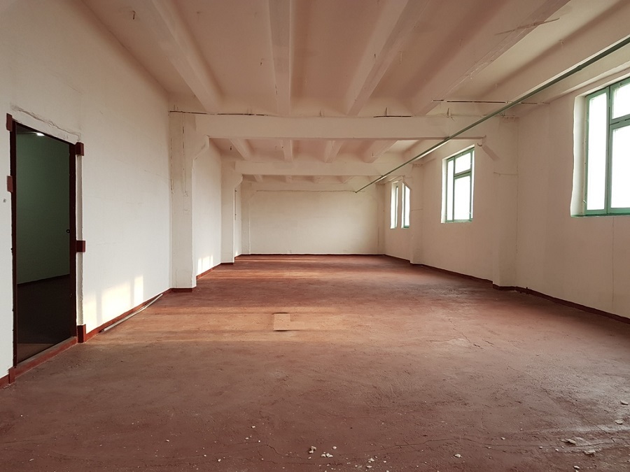 Продаж приміщення вільного призначення 1977.9 м², Косовская вул.