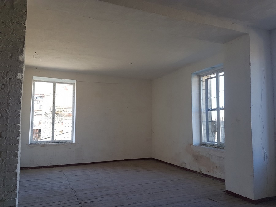 Продаж приміщення вільного призначення 885 м², Косовская вул.