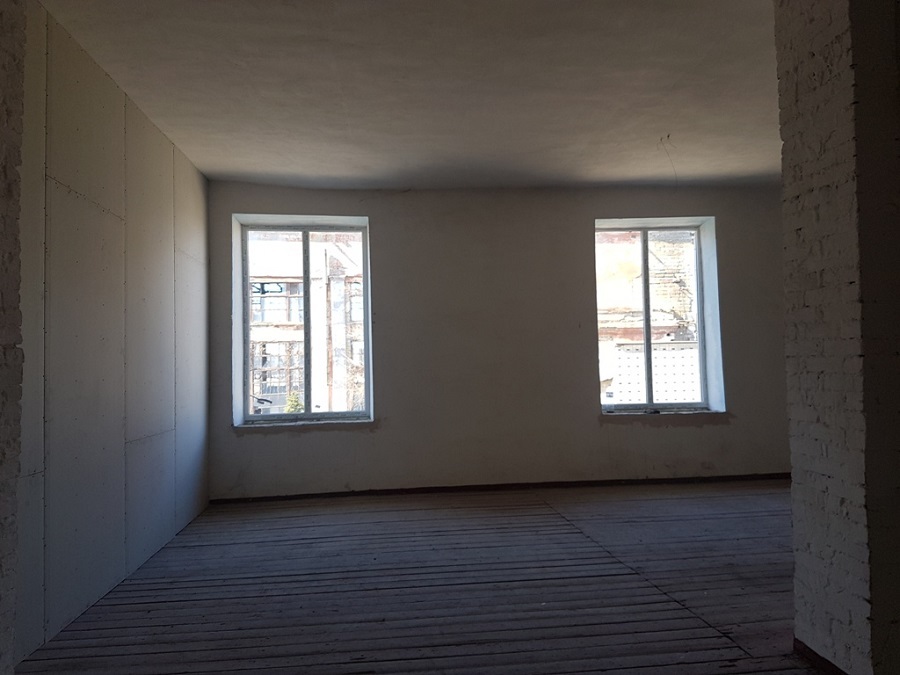 Продаж приміщення вільного призначення 885 м², Косовская вул.