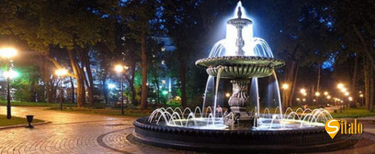 Продажа 4-комнатной квартиры 157 м², Кловский спуск, 5