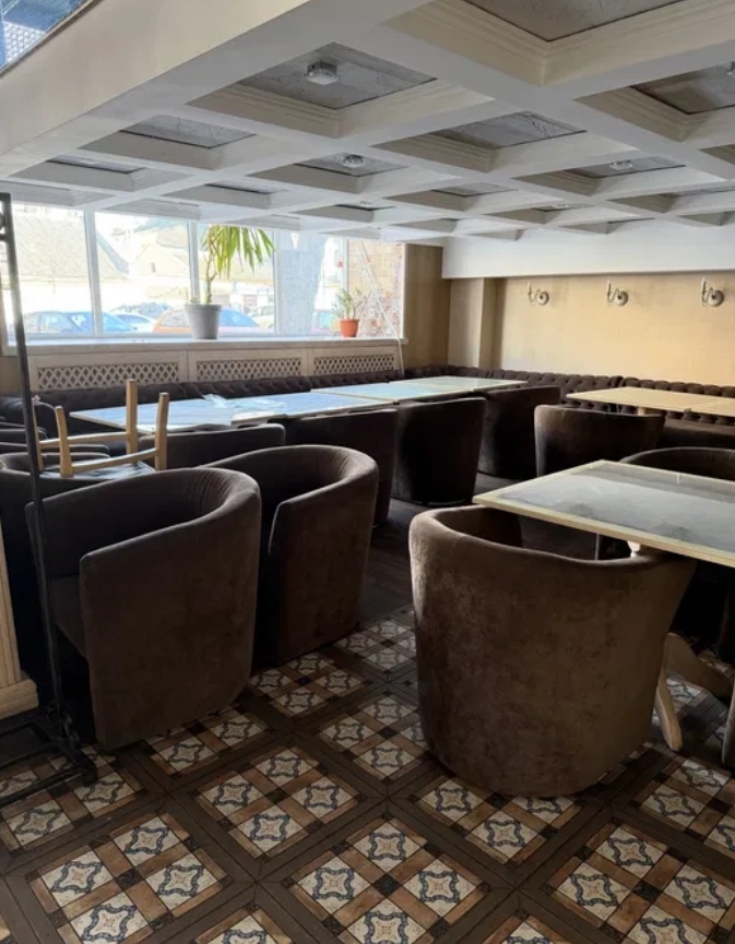 Аренда помещения свободного назначения 950 м², Новосельского ул.