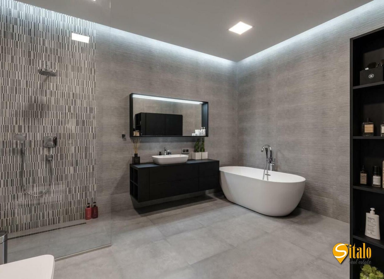 Продажа 3-комнатной квартиры 180 м², Отто Шмидта ул., 10Ж