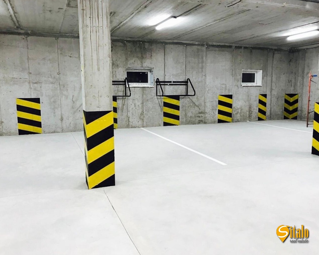 Продажа 3-комнатной квартиры 180 м², Отто Шмидта ул., 10Ж