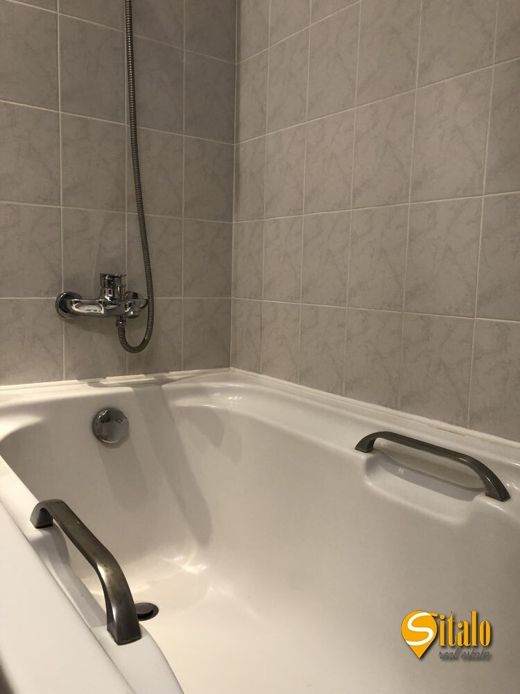 Продажа 3-комнатной квартиры 78 м², Воздухофлотский просп., 50/2