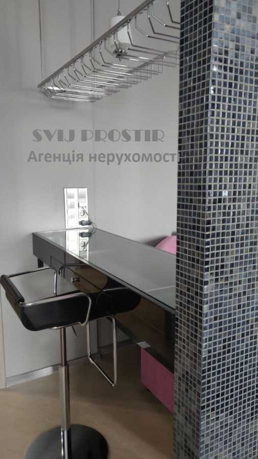 Оренда 3-кімнатної квартири 105 м², Героїв Сталінграда просп., 2Г