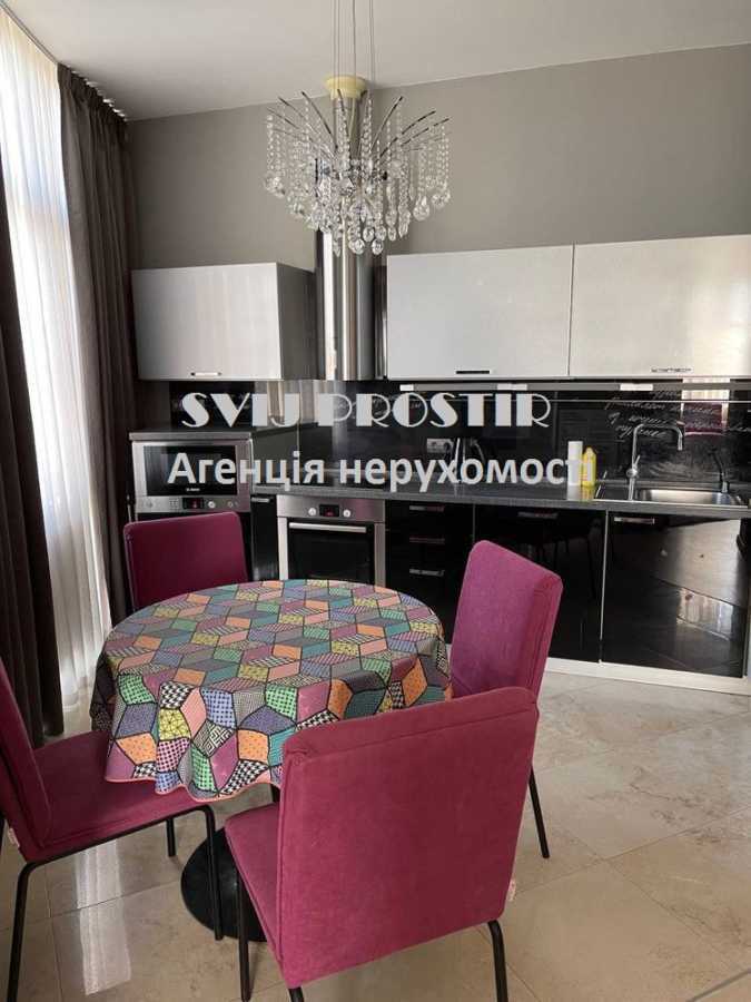 Оренда 3-кімнатної квартири 105 м², Героїв Сталінграда просп., 2Г
