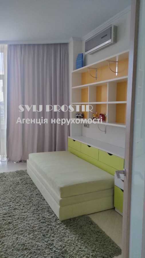 Оренда 3-кімнатної квартири 105 м², Героїв Сталінграда просп., 2Г