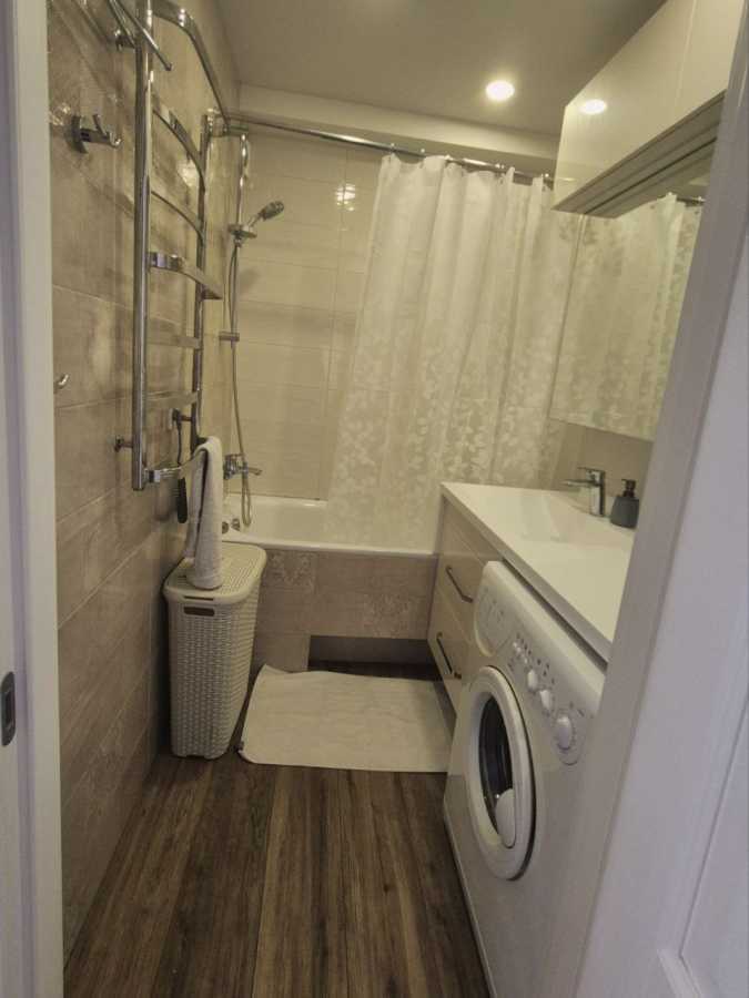 Аренда 2-комнатной квартиры 52 м², Евгения Коновальца ул., 35