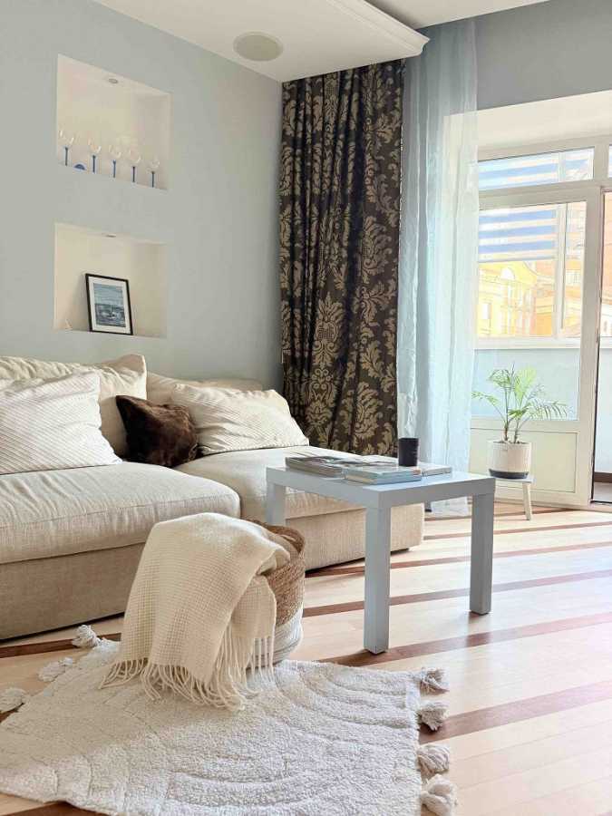 Продажа 2-комнатной квартиры 76 м², Вячеслава Черновола ул., 25