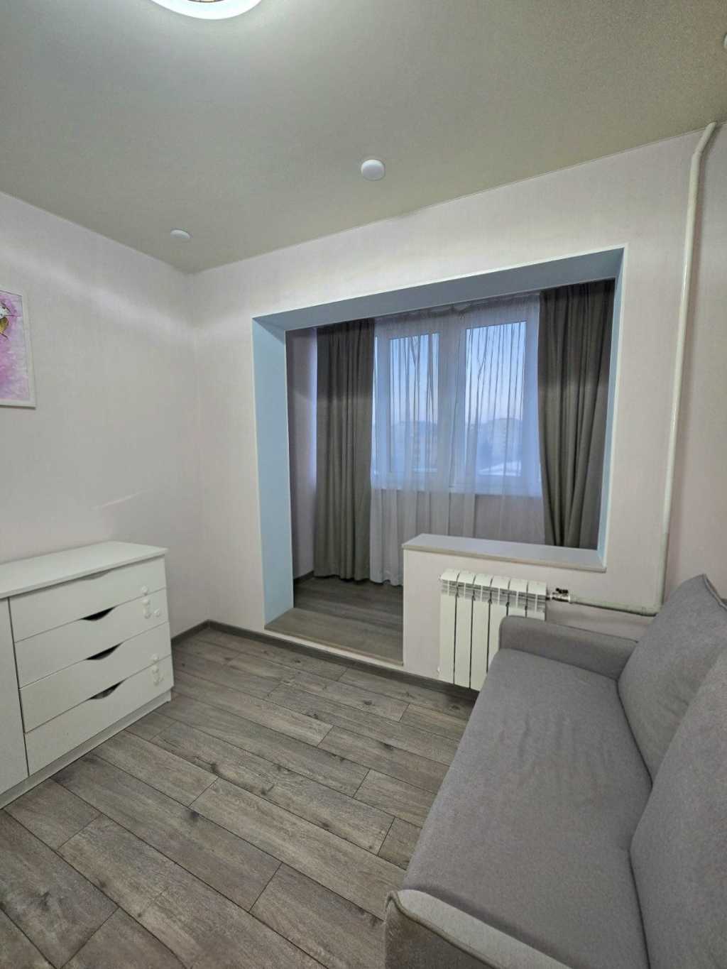 Продаж 3-кімнатної квартири 68 м², Олександрійська вул.