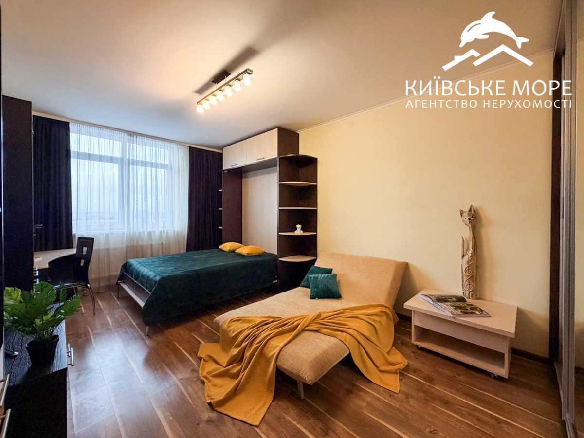 Продажа 1-комнатной квартиры 52 м², Воскресенская ул., 12А