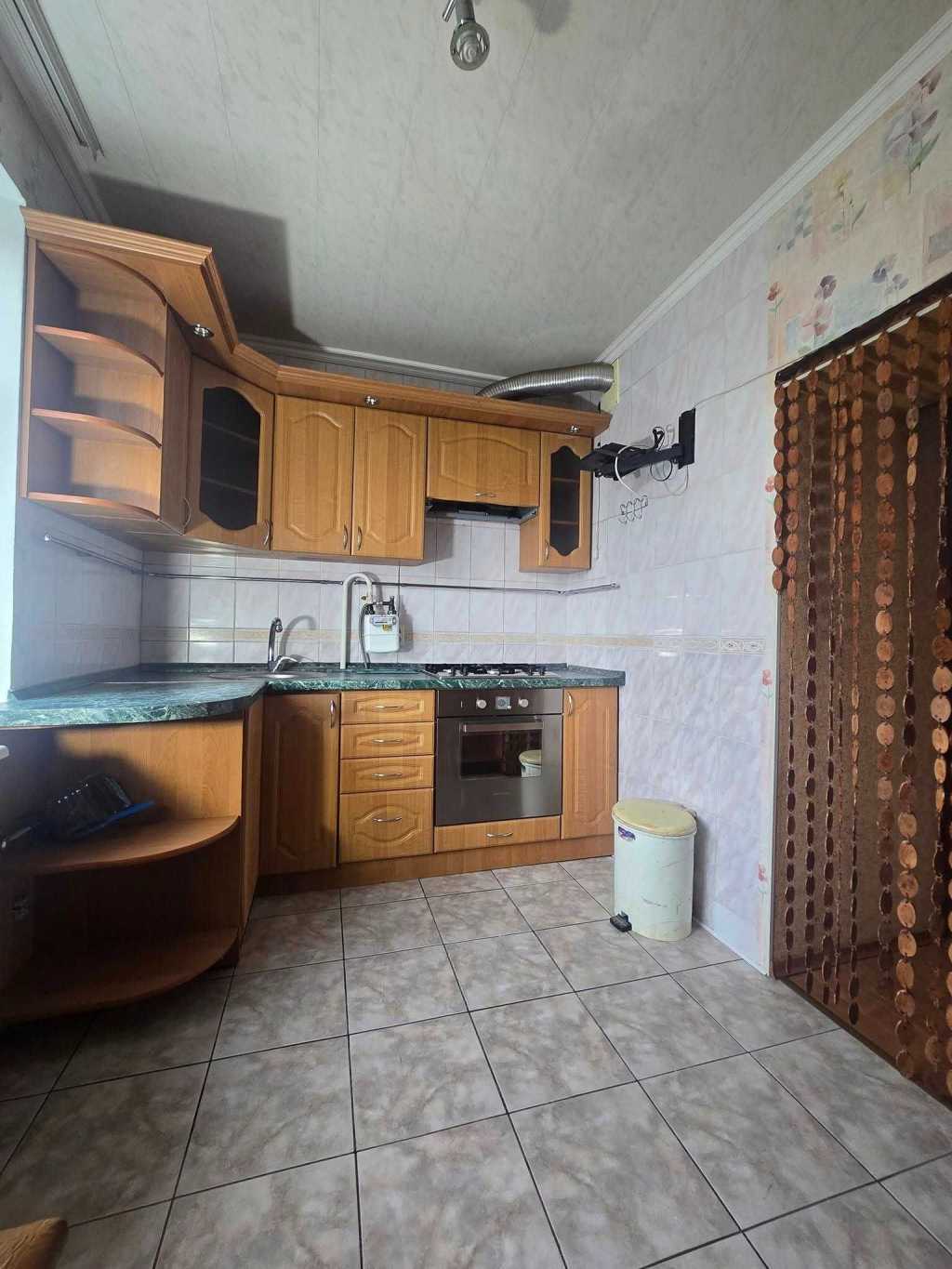 Продаж 2-кімнатної квартири 59 м², Нова