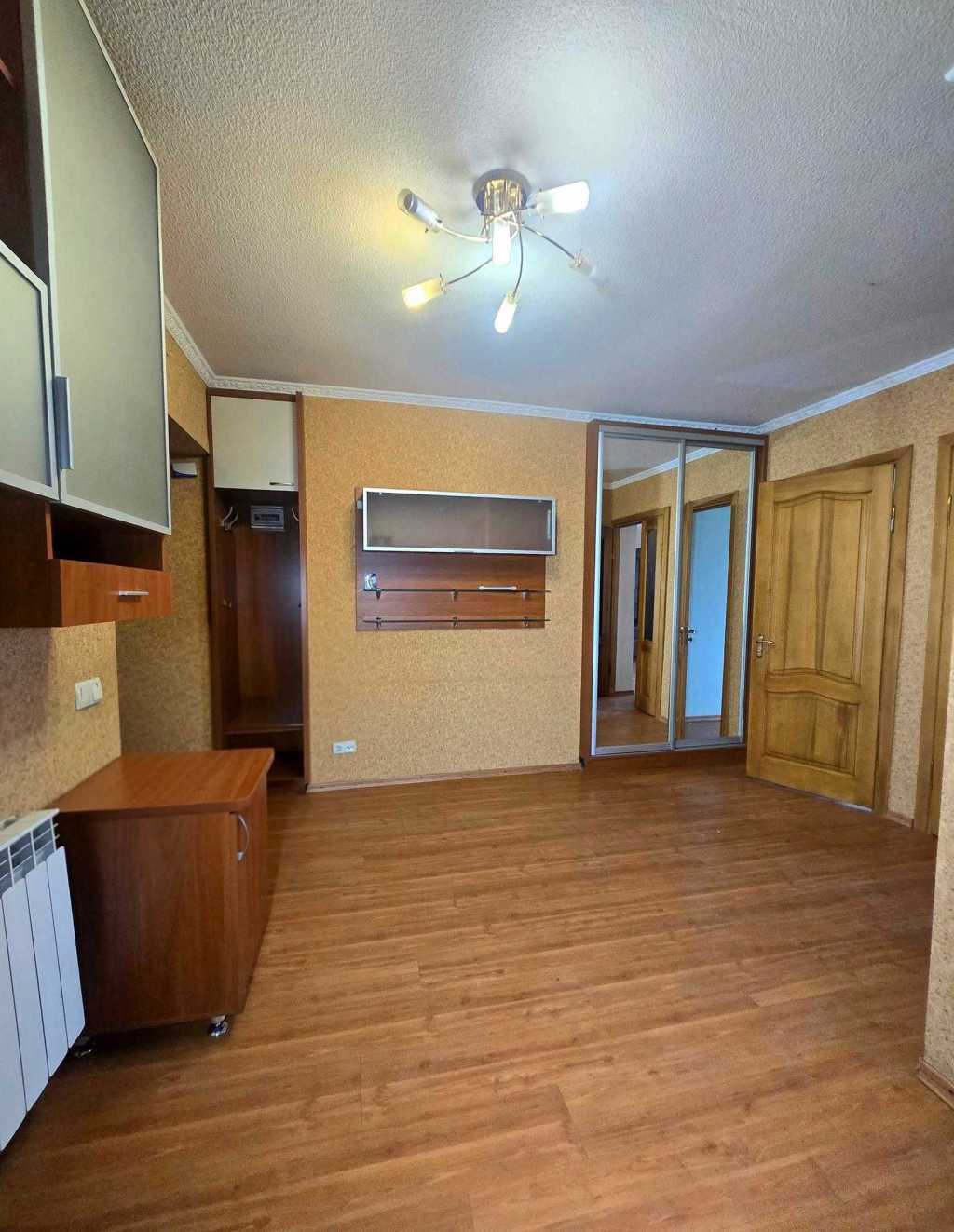 Продаж 2-кімнатної квартири 59 м², Нова