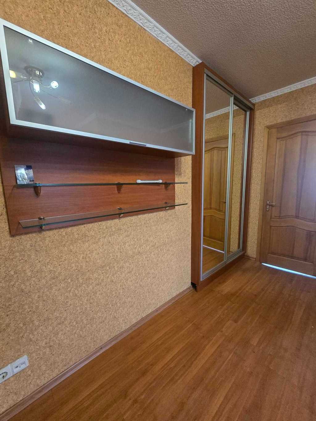 Продаж 2-кімнатної квартири 59 м², Нова