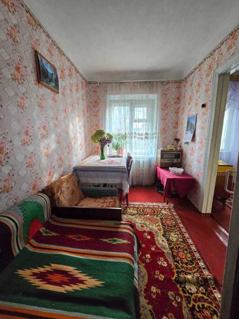 Продаж 2-кімнатної квартири 41 м², Січневого Прориву вул.