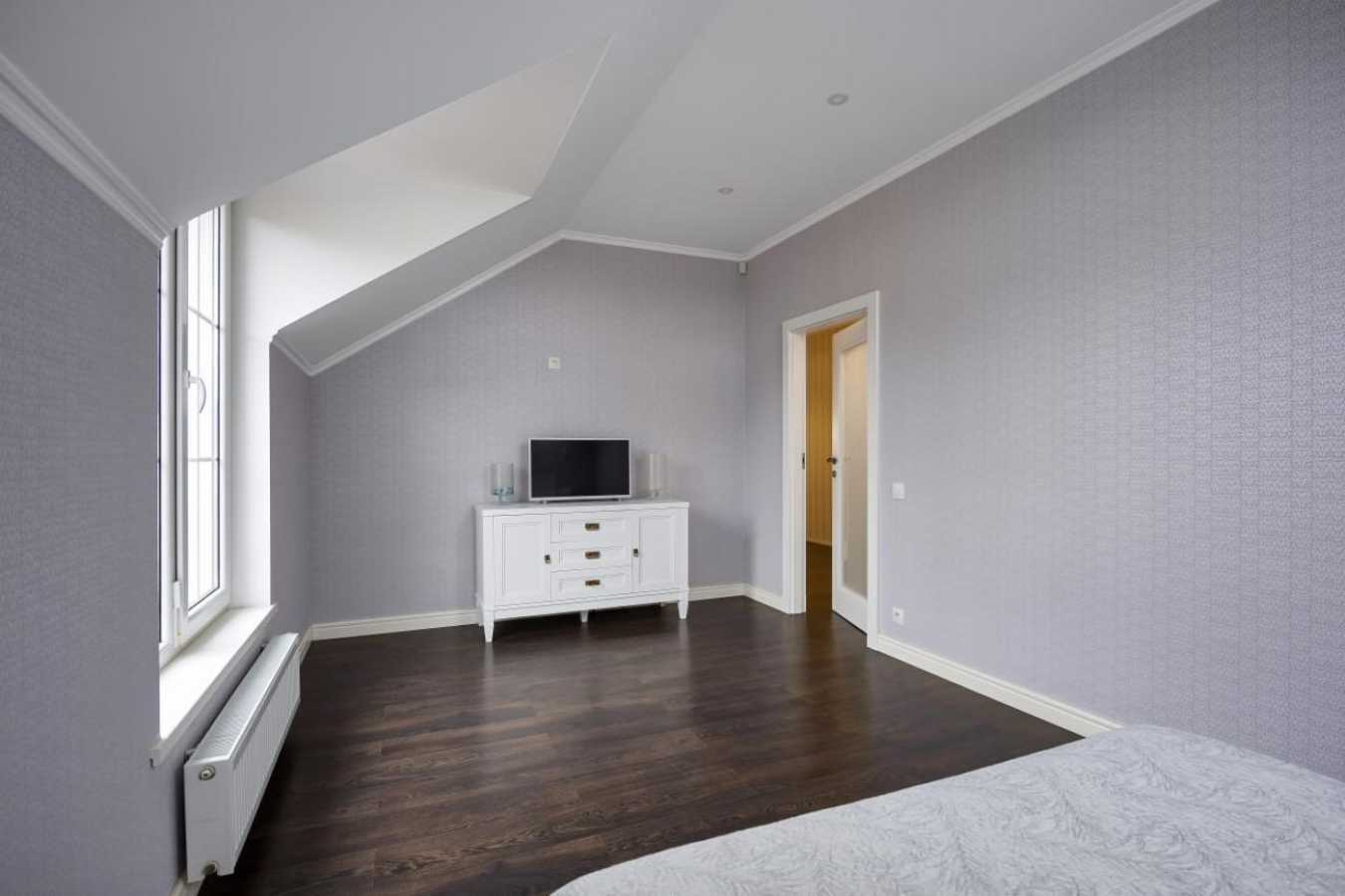 Продажа 5-комнатной квартиры 298 м², Соколина