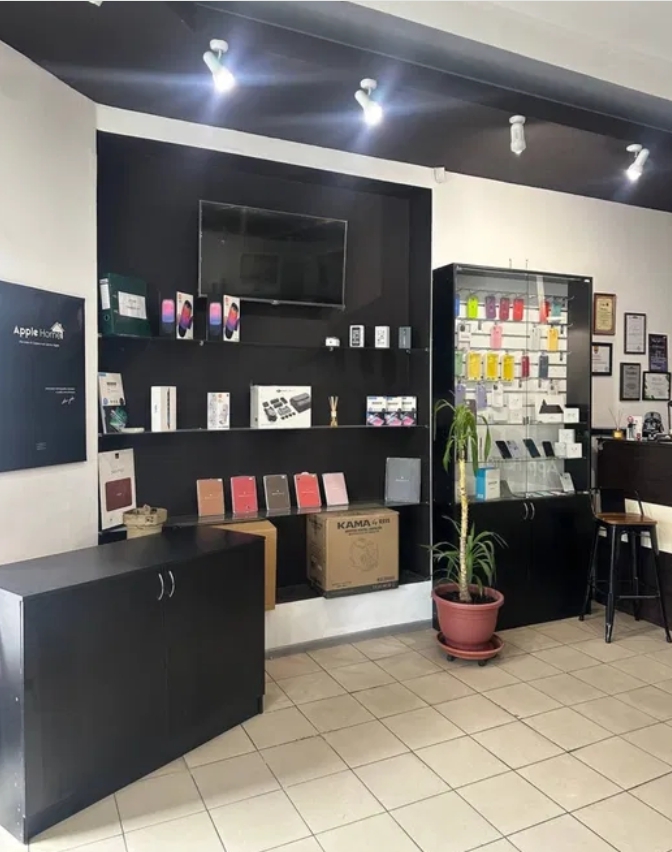 Аренда торгового помещения 44 м², Академика Глушко просп.