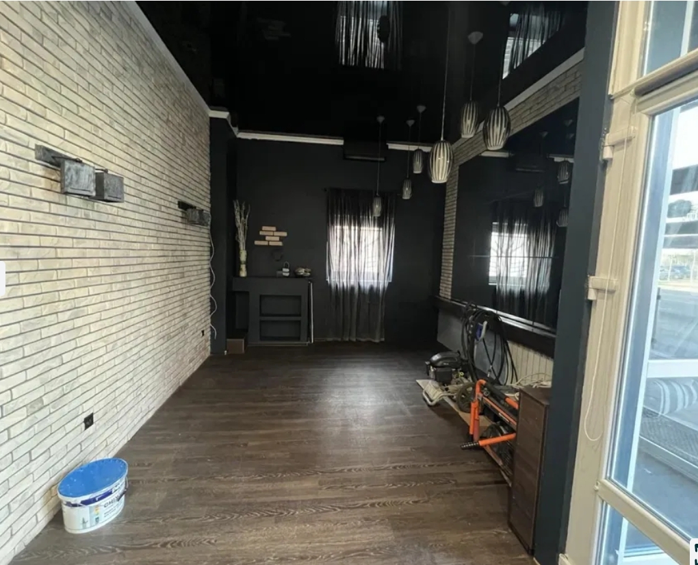 Аренда другого торгового помещения 70 м², Комарова Космонавта ул.