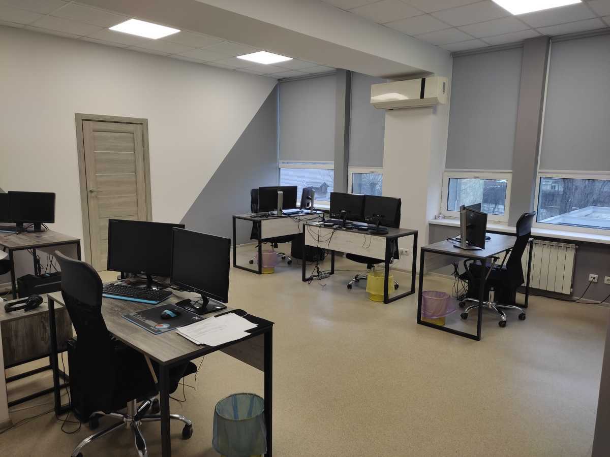 Оренда офісу 70 м², Євгена Сверстюка вул., 11б