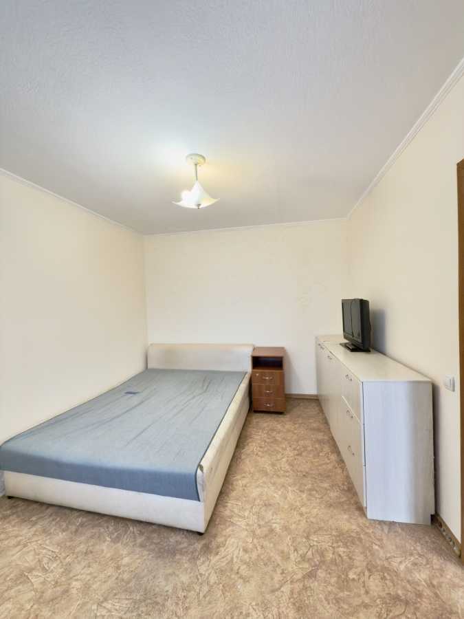 Продажа 3-комнатной квартиры 58 м², Мануіловський, 75