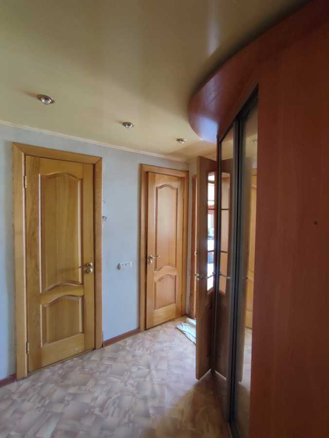 Продажа 2-комнатной квартиры 52 м², Стародніпровська, 28