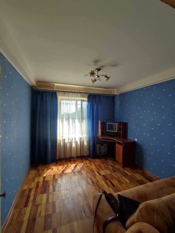 Продажа 2-комнатной квартиры 52 м², Стародніпровська, 28