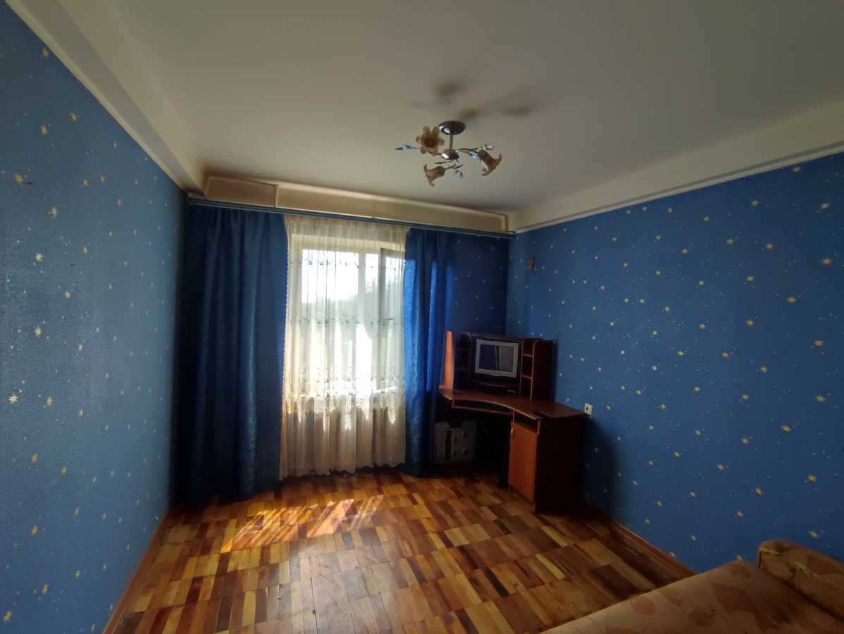 Продажа 2-комнатной квартиры 52 м², Стародніпровська, 28