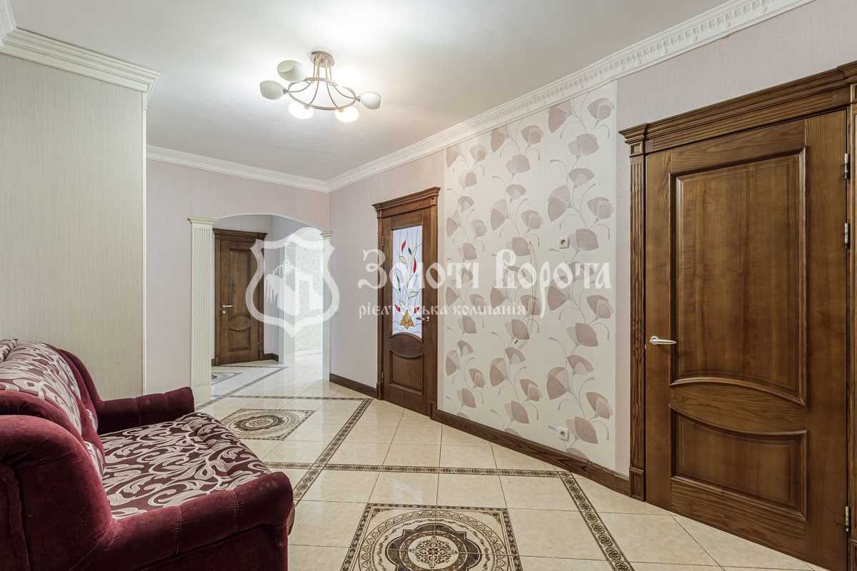 Продажа 3-комнатной квартиры 105.4 м², Пономарева ул., 26к1